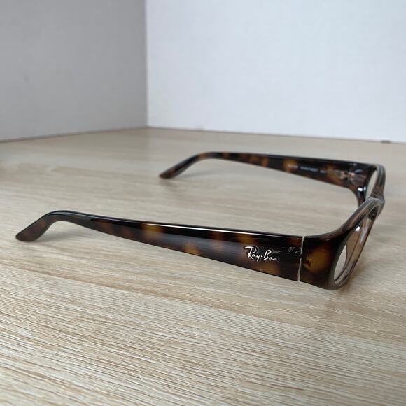 Ray-Ban Tortoiseshell Oval Sunglasses main image 5